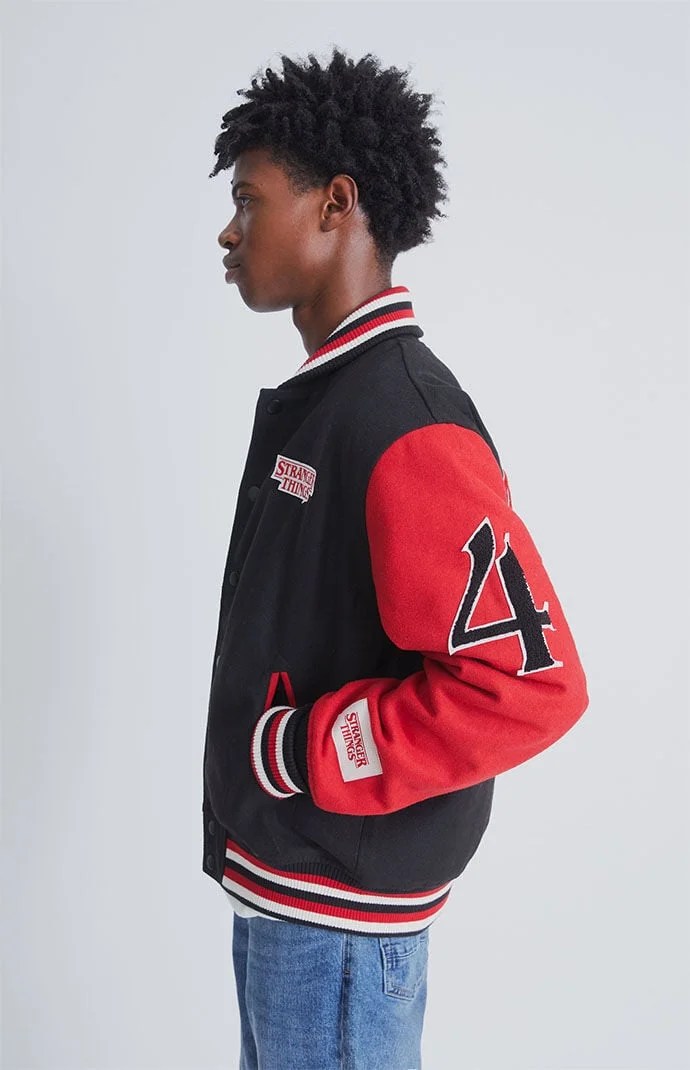 Hawkins-Black-Red-Letterman-Varsity-Jacket-Stranger-Things-Outfits-Side Hawkins-Black-Red-Letterman-Varsity-Jacket-Stranger-Things-Outfits-Side